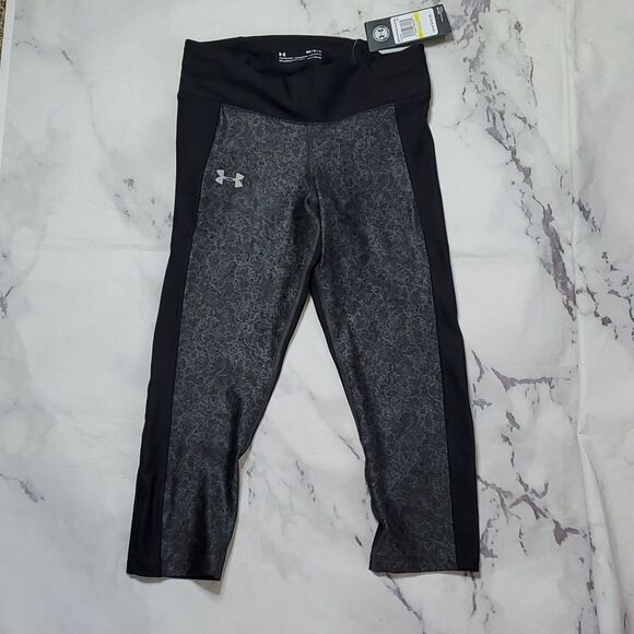Under Armour Compression Capris - Picture 1 of 6